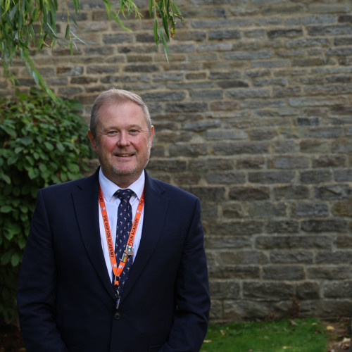 Website MC photo crop