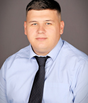 STAFF - Joe Sykes